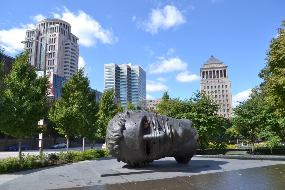 Esta escultura llamada Eros Bendato del polaco Igor Mitoraj fue una de mis esculturas favoritas