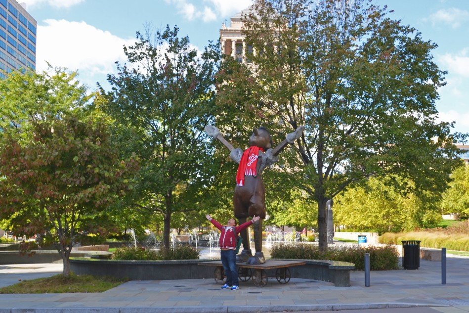 Imitando la pose de Pinocho